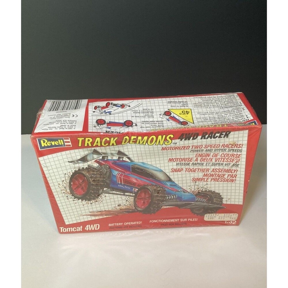 Vintage 1989 Revell Track Demons 4WD Racer 1:32 #1 Tomcat #7400 New Sealed